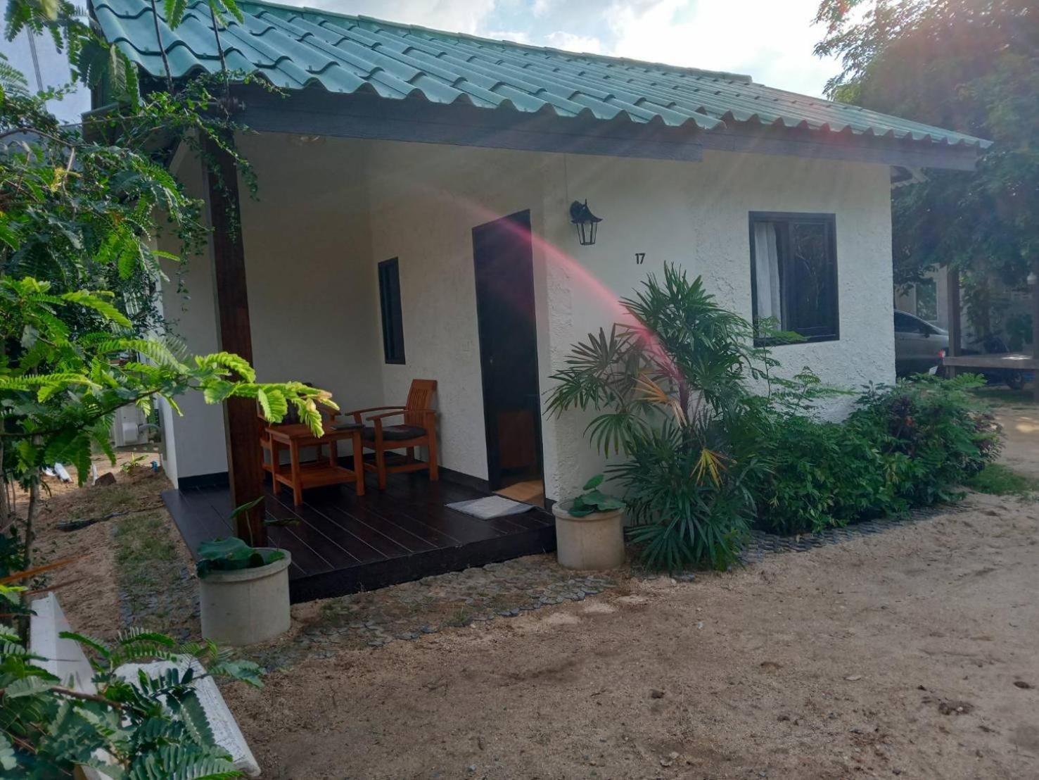 Bangpo Resort Ban Bang Po Zewnętrze zdjęcie